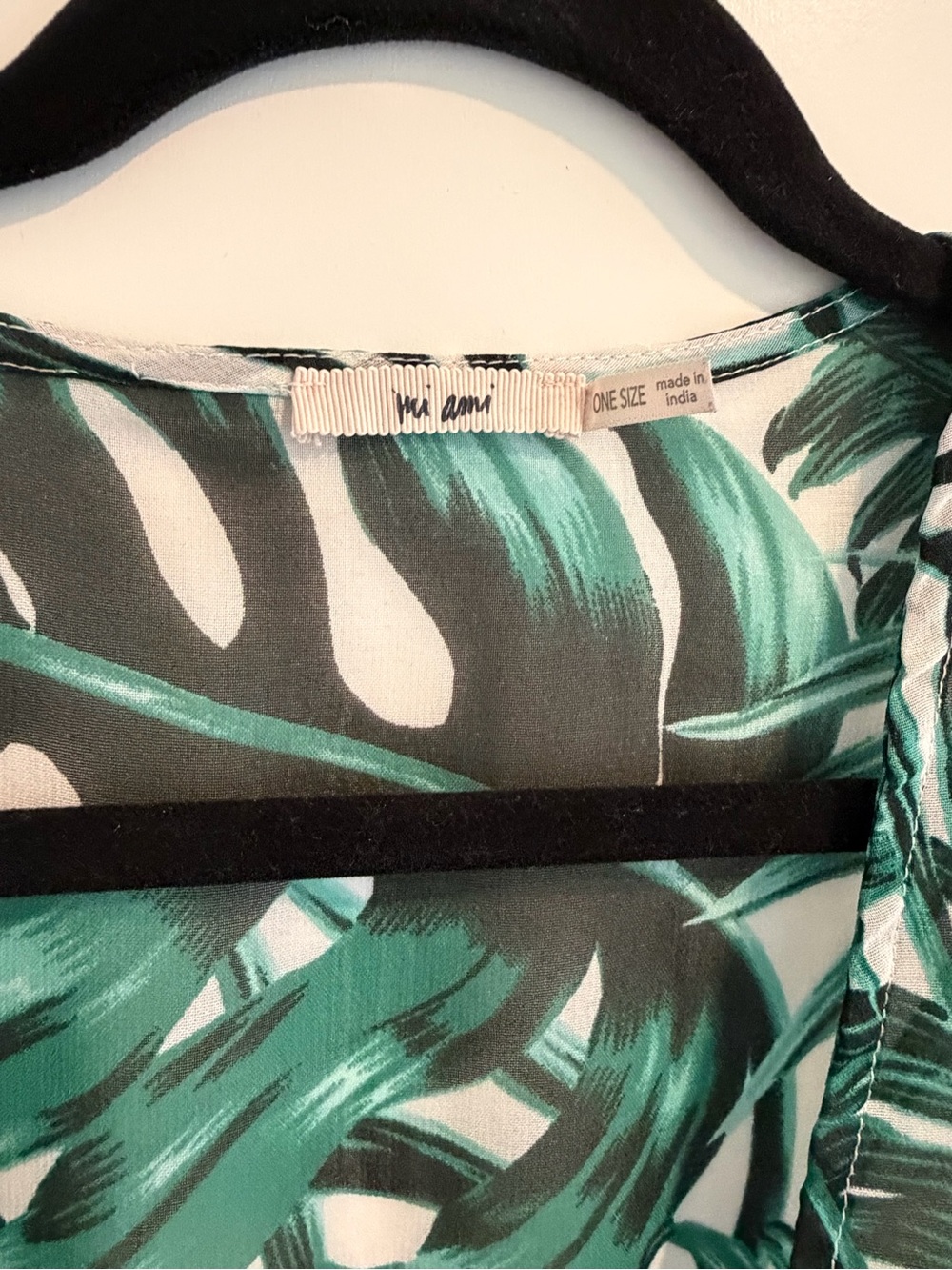 Francesca’s Mi Ami kimono swim cover up palm - Picture 5 of 6